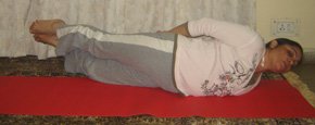 Sarp Asana (Snake Pose)